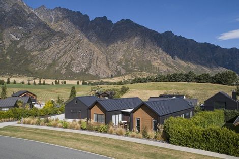 Photo of property in 11 Jacks Point Rise, Jacks Point, Queenstown, 9371