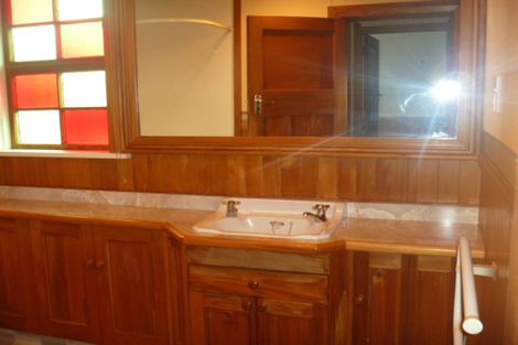 Photo of property in 32 Station Street, Alexandra, 9320