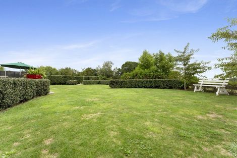 Photo of property in 1369 Egmont Road, Egmont Village, Inglewood, 4386