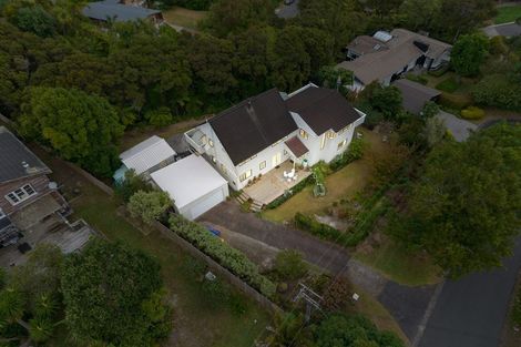 Photo of property in 14 Traffic Road, Greenhithe, Auckland, 0632