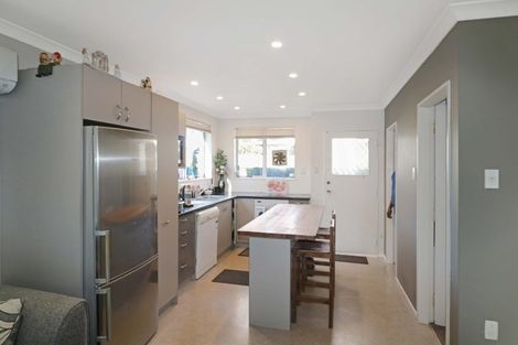 Photo of property in 9a Copeland Street, Hutt Central, Lower Hutt, 5011