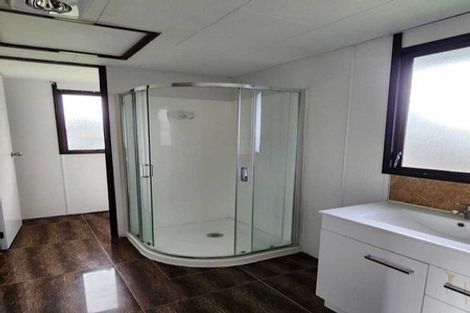 Photo of property in 37 Metcalfe Road, Ranui, Auckland, 0612