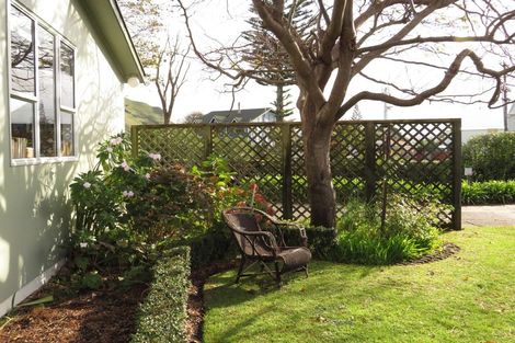Photo of property in 53 Fortescue Street, Mahia, Nuhaka, 4198