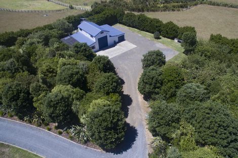 Photo of property in 57 Saddleton Road, Clarks Beach, Pukekohe, 2679