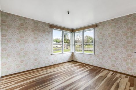 Photo of property in 10 Olive Street, Manurewa, Auckland, 2102