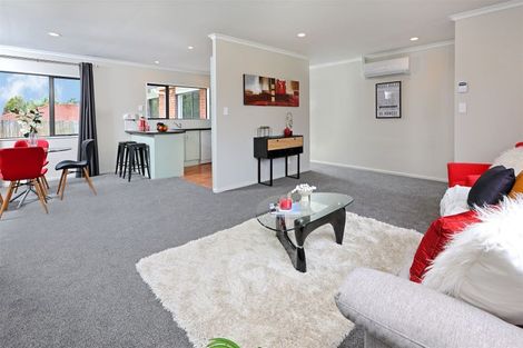 Photo of property in 40 Greenberry Drive, Ranui, Auckland, 0612