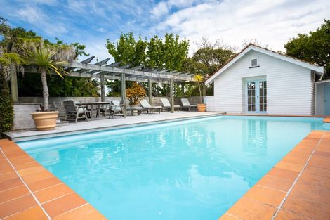 Photo of property in 7 Cobden Lane, Bluff Hill, Napier, 4110