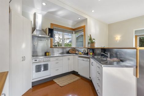 Photo of property in 5 Macky Avenue, Devonport, Auckland, 0624