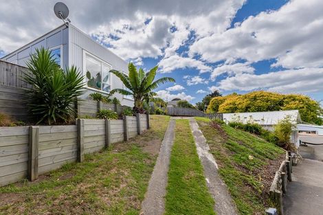 Photo of property in 23 Poplar Avenue, Raumati South, Paraparaumu, 5032