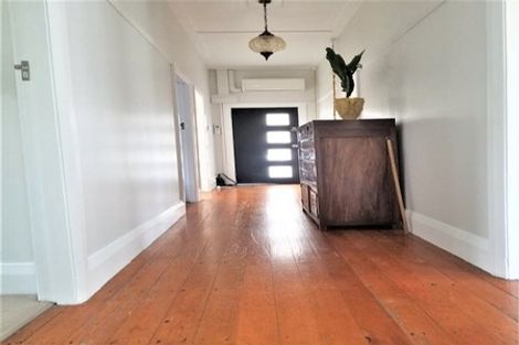 Photo of property in 8 Old Mill Road, Grey Lynn, Auckland, 1021