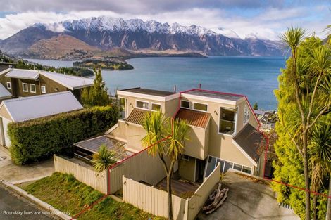 Photo of property in 7b Von Place, Fernhill, Queenstown, 9300