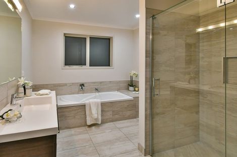 Photo of property in 21 Muirhill Place, Pokeno, 2402