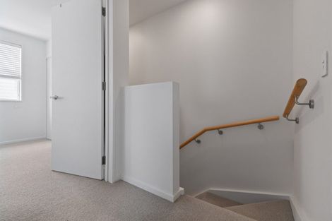 Photo of property in 2/24 Devon Street, Sydenham, Christchurch, 8023