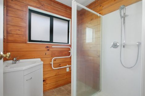 Photo of property in 33a Stevenson Road, Clarks Beach, 2122