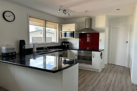 Photo of property in 90 Mount View Road, Melville, Hamilton, 3206