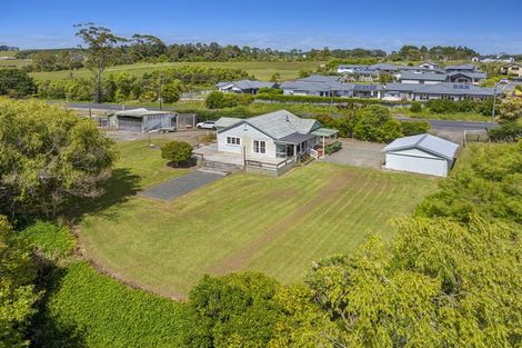 Photo of property in 35 Peak Road, Kaukapakapa, Helensville, 0875
