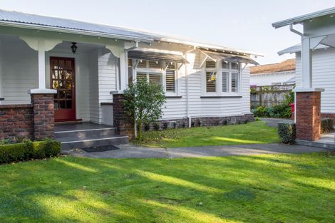 Photo of property in 44 Manapouri Crescent, Hokowhitu, Palmerston North, 4410