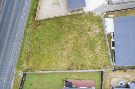 Photo of property in 27 Coutts Way, Fitzherbert, Palmerston North, 4410