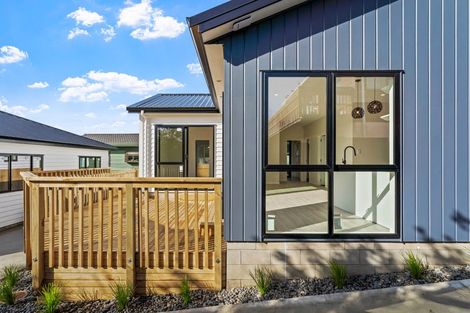Photo of property in 19b Red Beach Road, Red Beach, 0932