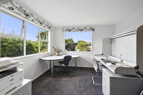 Photo of property in 86 Brougham Street, New Plymouth, 4310