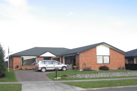 Photo of property in 20 Farringdon Avenue, Rototuna North, Hamilton, 3210