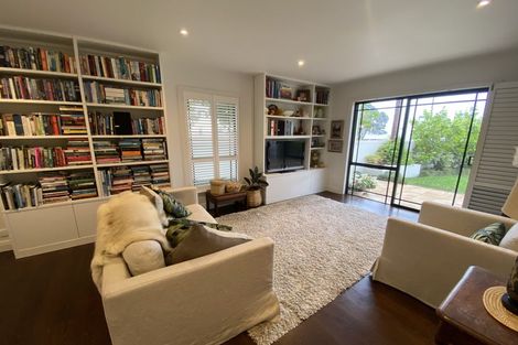 Photo of property in 125a Tamaki Drive, Mission Bay, Auckland, 1071