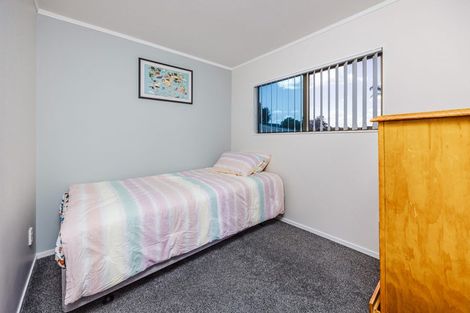 Photo of property in 6 Lucas Place, Weymouth, Auckland, 2103