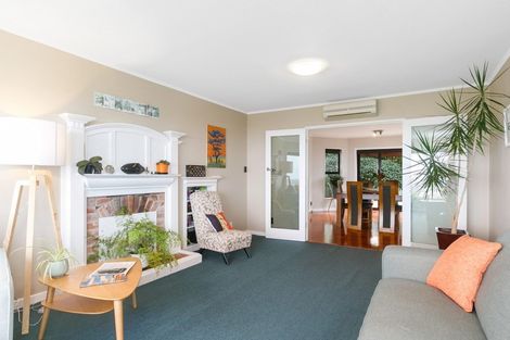 Photo of property in 21 Kenmure Road, Belleknowes, Dunedin, 9011