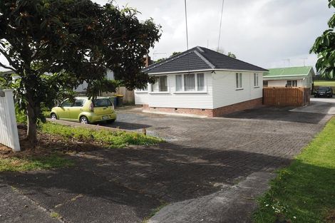 Photo of property in 1/61 Beaubank Road, Kelston, Auckland, 0602