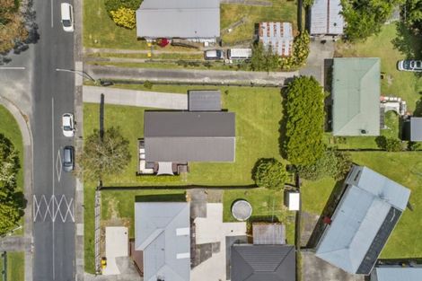 Photo of property in 59 Barrys Road, Glendene, Auckland, 0602