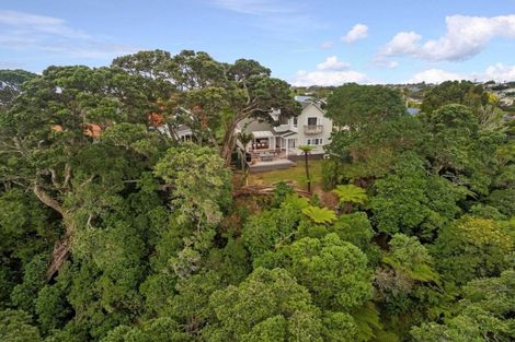 Photo of property in 69 Ngataringa Road, Devonport, Auckland, 0624