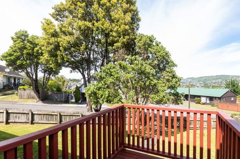 Photo of property in 23 Dominica Crescent, Grenada Village, Wellington, 6037