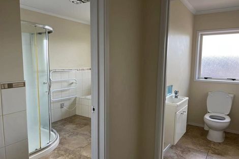 Photo of property in 5 Dumfries Place, Pyes Pa, Tauranga, 3112