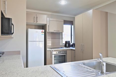 Photo of property in 1/31 Jones Crescent, Melville, Hamilton, 3206