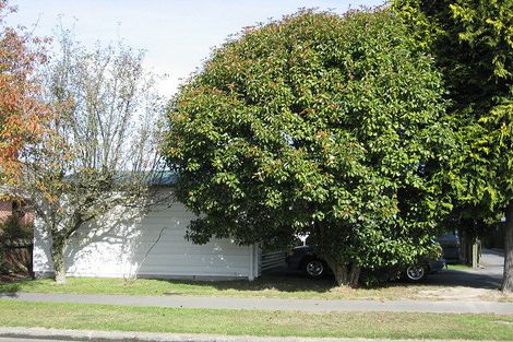 Photo of property in 2/125 Maidstone Road, Ilam, Christchurch, 8041