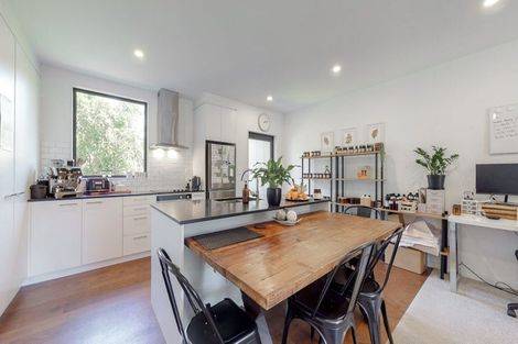 Photo of property in 31 Rua Kai Way, Brooklyn, Wellington, 6021
