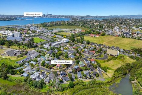 Photo of property in 1/9a Kitewao Street, Northcote, Auckland, 0627