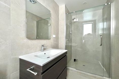 Photo of property in 13a Matterhorn Crescent, Northpark, Auckland, 2013