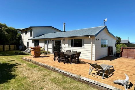 Photo of property in 30 Tarata Street, Kaka Point, Balclutha, 9271
