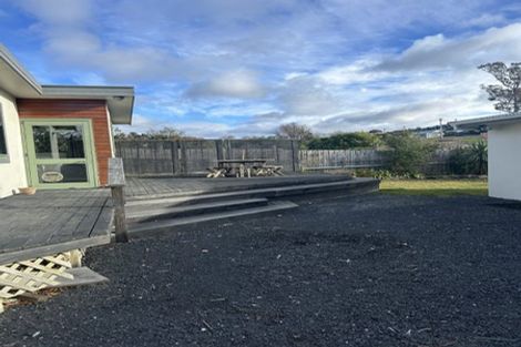Photo of property in 21 Bay Road, Warrington, Waikouaiti, 9471