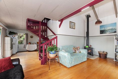 Photo of property in 54 Paparoa Station Road, Paparoa, 0571