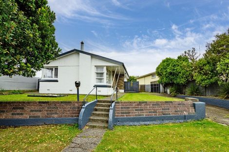 Photo of property in 15 Dunbeath Crescent, Kew, Invercargill, 9812