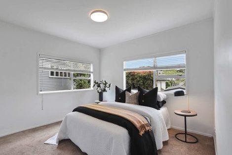 Photo of property in 18a Puketitiro Street, Glen Eden, Auckland, 0602