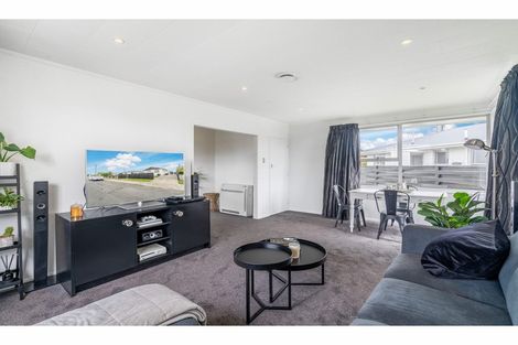 Photo of property in 22 Bruce Street, Waikiwi, Invercargill, 9810