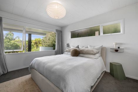 Photo of property in 24 Bridge View Road, Birkenhead, Auckland, 0626