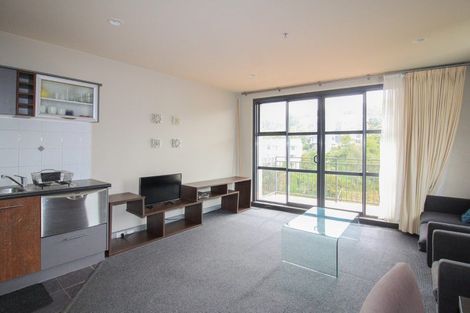 Photo of property in Atrium Towers, 8f/154 The Terrace, Wellington Central, Wellington, 6011