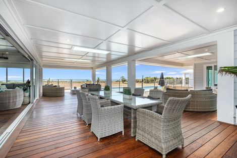 Photo of property in 87 Rutherford Drive, Waikanae Beach, Waikanae, 5036