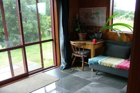 Photo of property in 882 South Head Road, South Head, Helensville, 0874