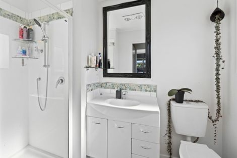 Photo of property in 24 Harakeke Road, Te Horo, Otaki, 5581