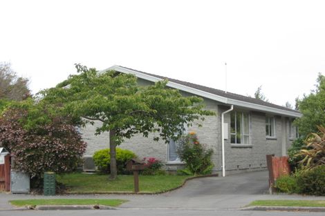 Photo of property in 15 Binstead Place, Avondale, Christchurch, 8061